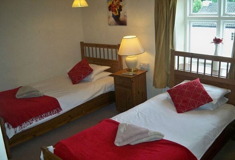 Hotel Nelson And Railway Inn