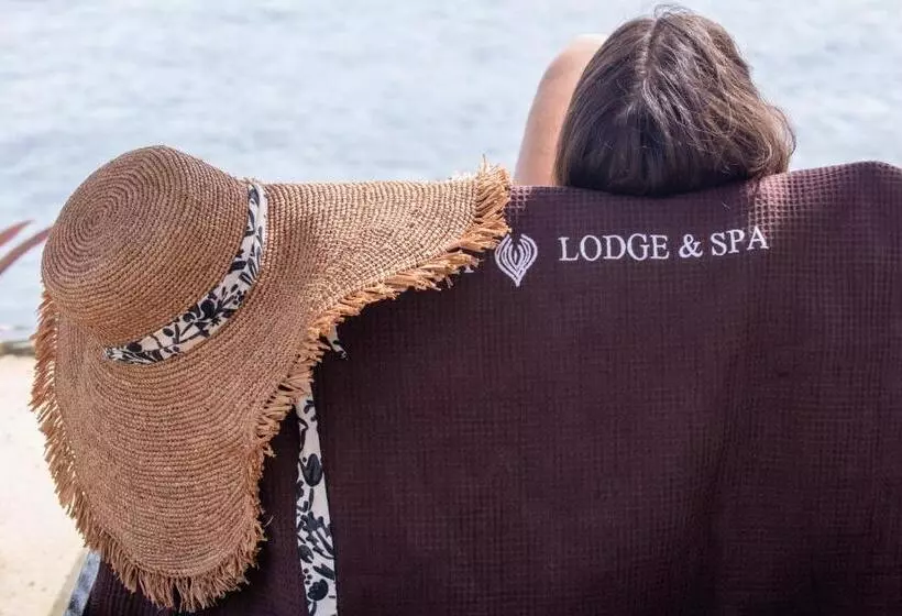 هتل Princesse Bora Lodge & Spa