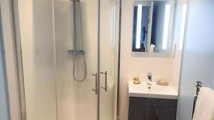 ホテル The George Country Inn, Wath