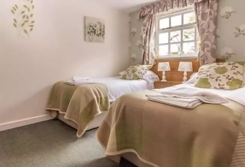 ホテル The Greyhound Wigginton