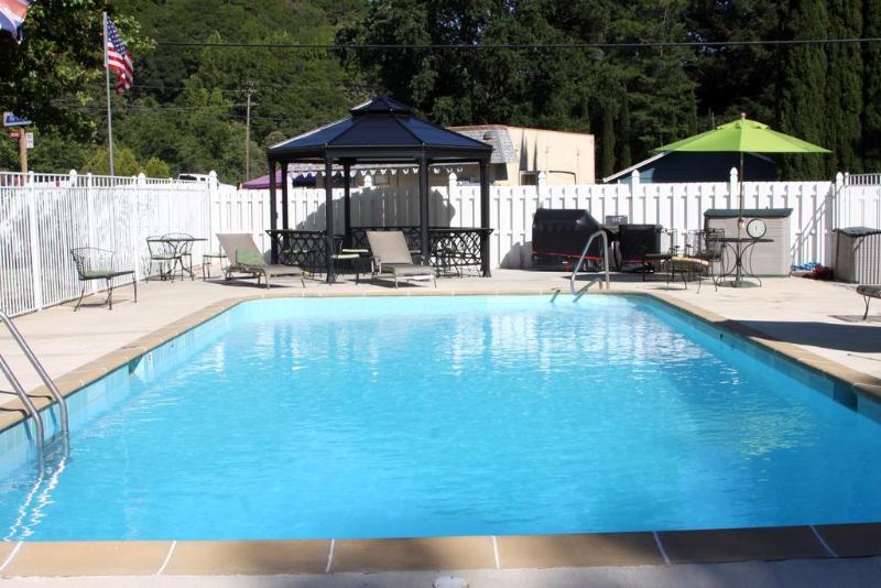 فندق The Lodge At Blue Lakes