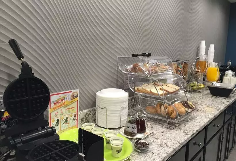 Отель Victorian Inn