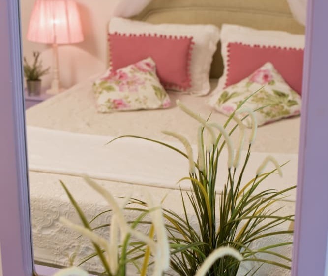 Isabella Country House