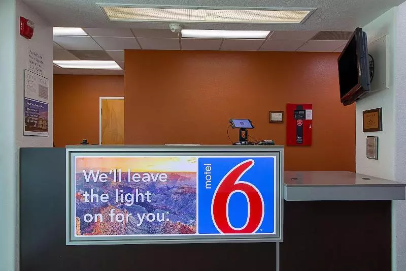 Motel 6san Antonio, Tx  Airport