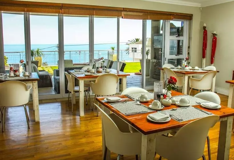 ペンション 3 On Camps Bay