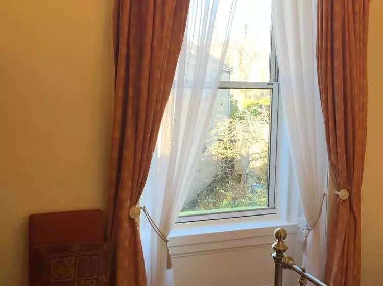 Majatalo Appin House