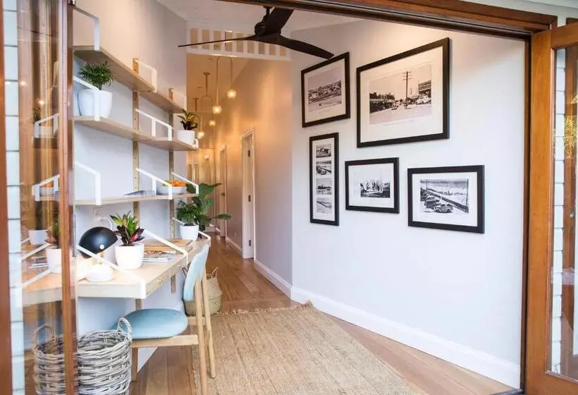 ペンション Bayhaven Lodge