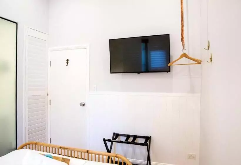 ペンション Bayhaven Lodge