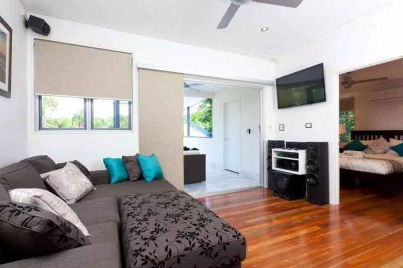 ペンション Bayhaven Lodge