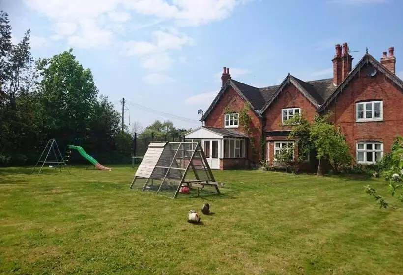 Pensjonat Church Farm Accommodation