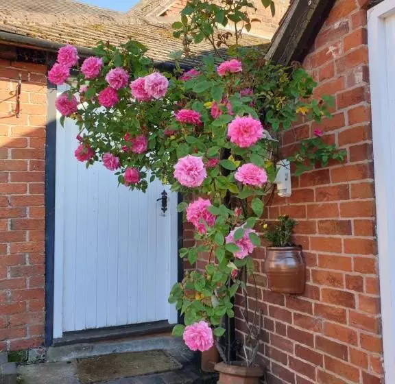 Pensjonat Church Farm Accommodation