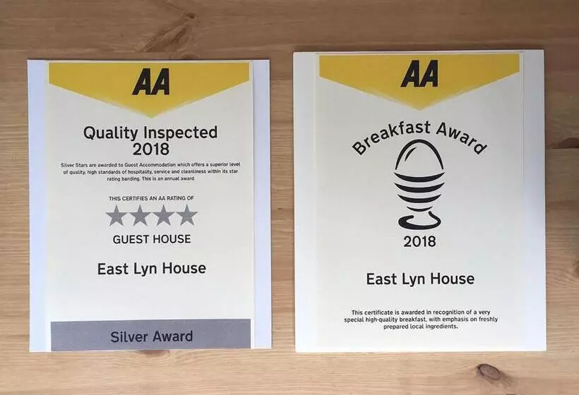 Пансион East Lyn House