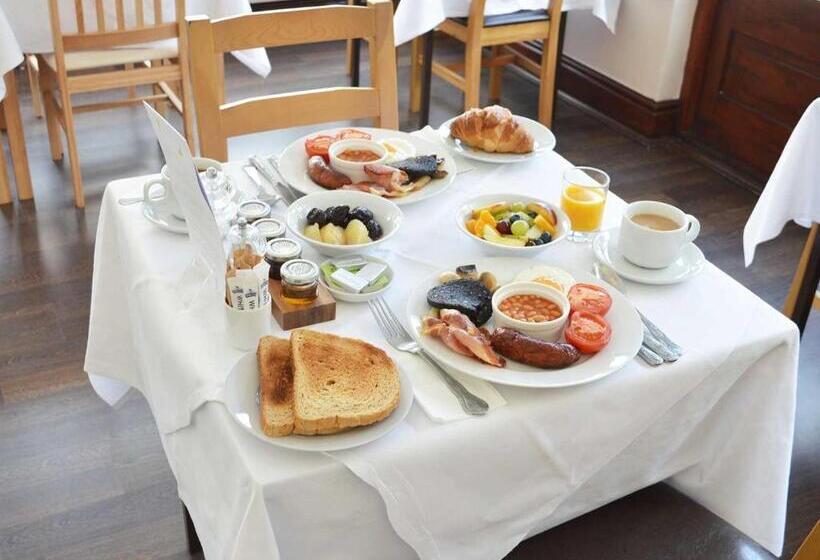 Пансион East Lyn House