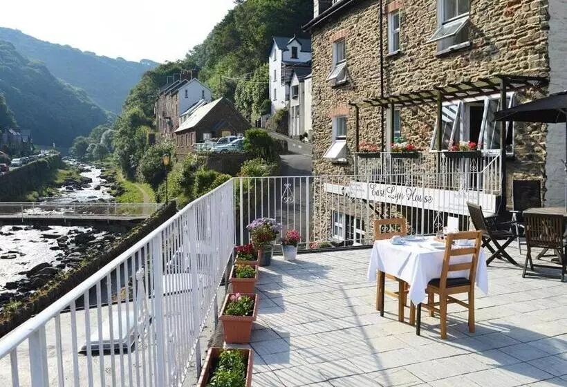 Пансион East Lyn House