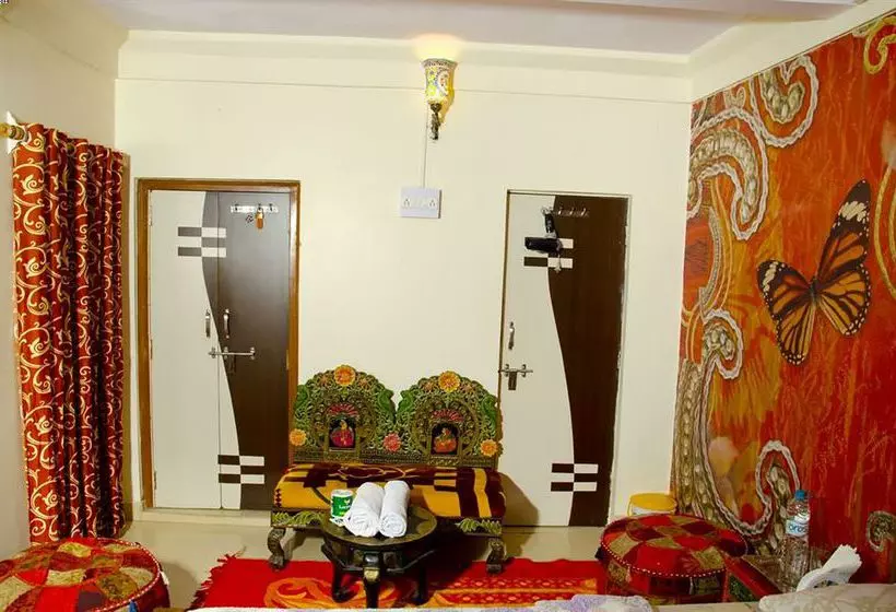 膳宿费 Hem Guest House