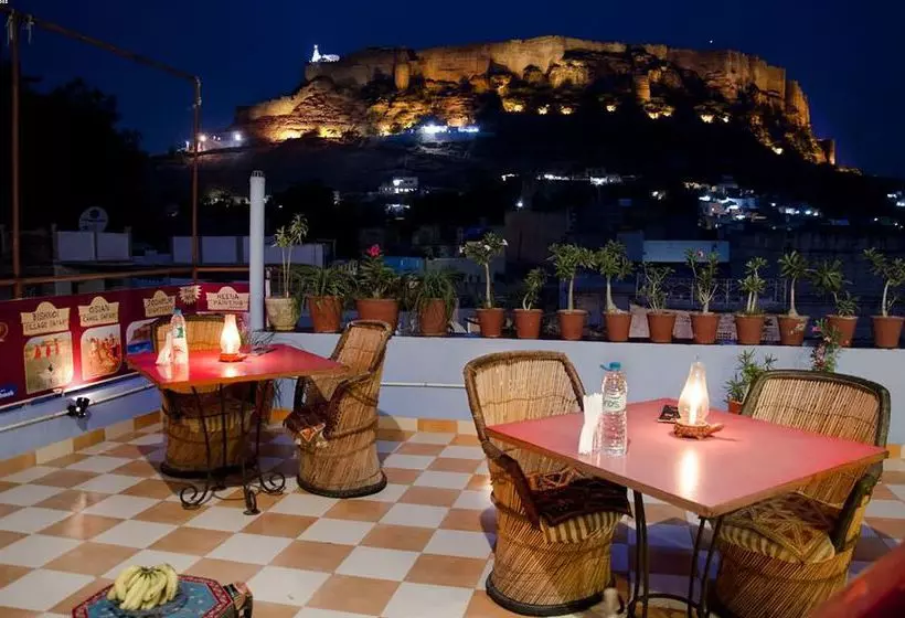 膳宿费 Hem Guest House