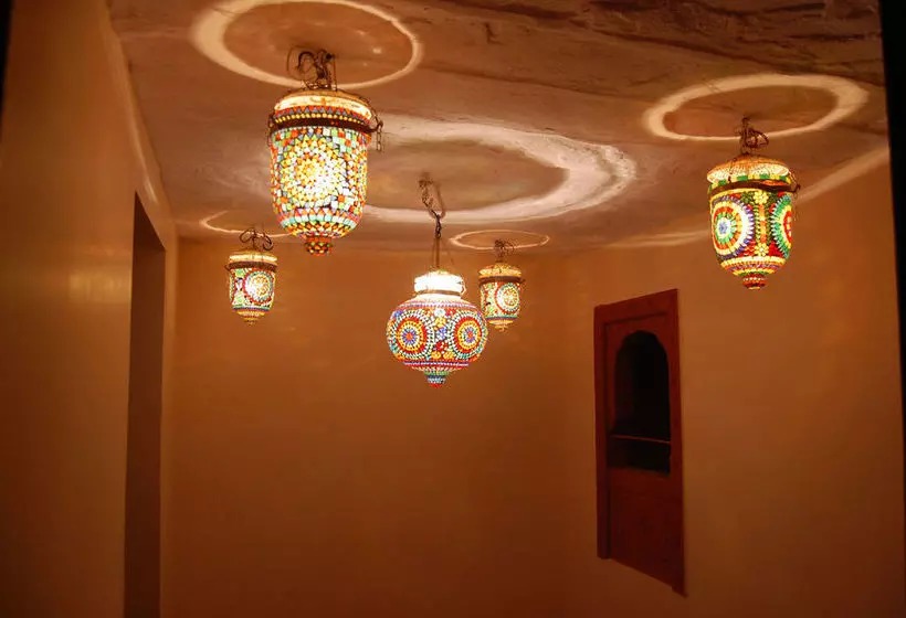 膳宿费 Hem Guest House