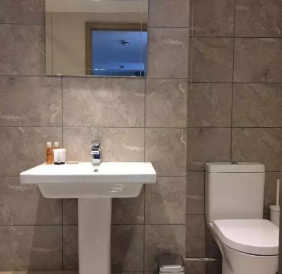 پانسیون The Wheelhouse