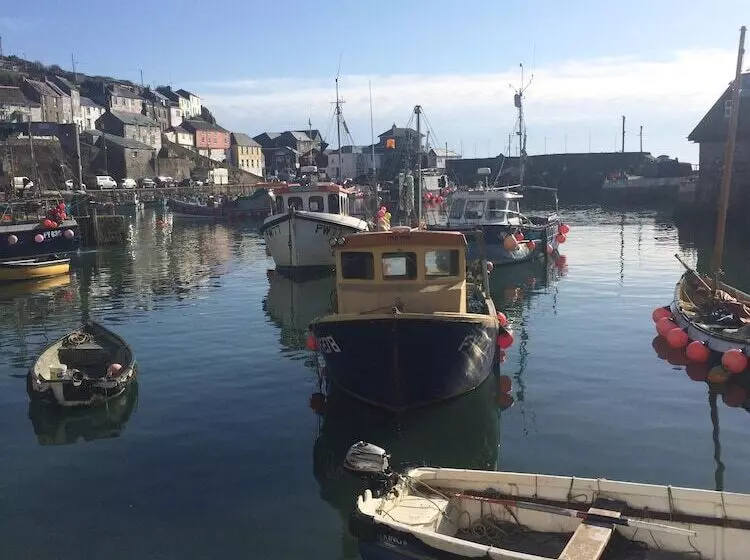 پانسیون The Wheelhouse