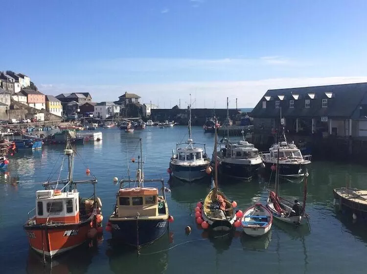 پانسیون The Wheelhouse