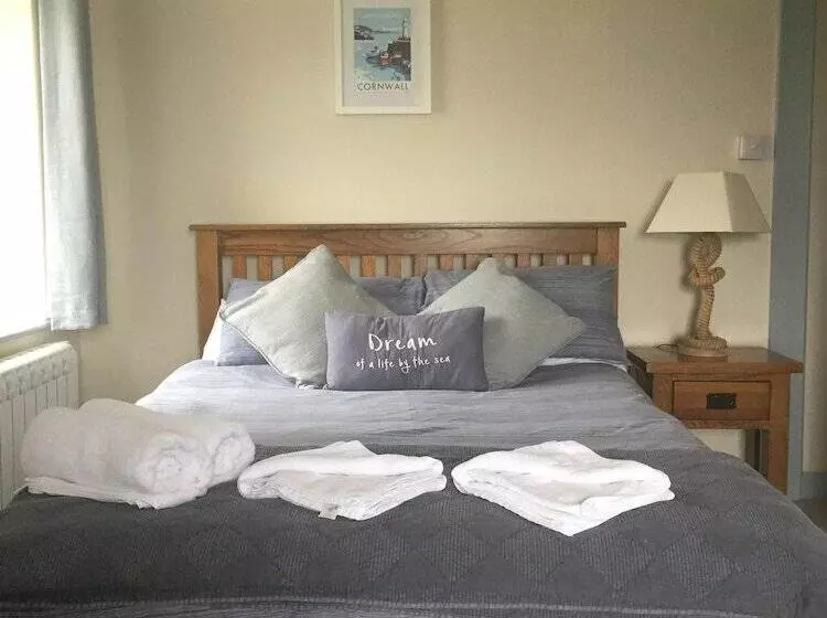 پانسیون The Wheelhouse