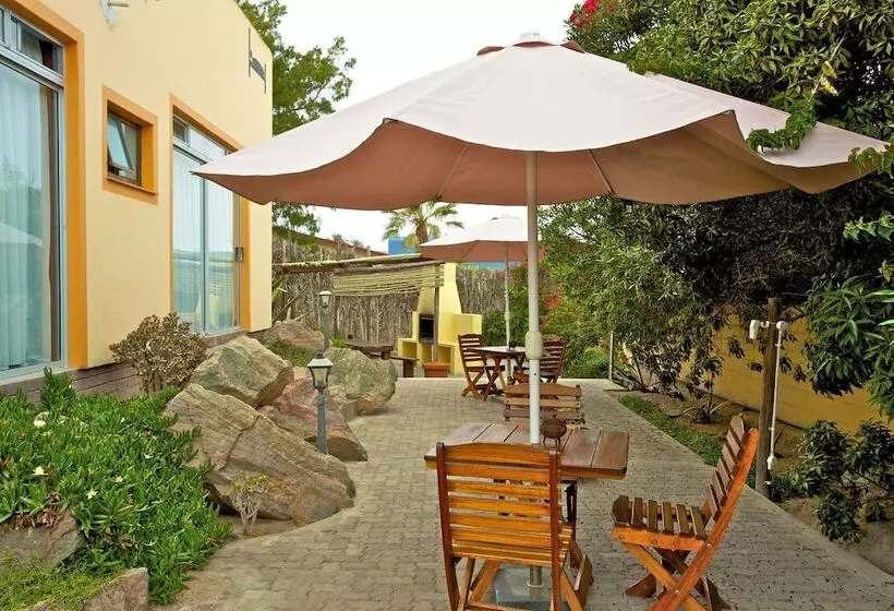 Sandcastle Apartments Cc