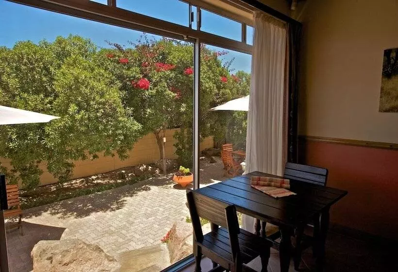 Sandcastle Apartments Cc