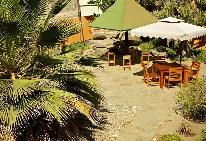 Sandcastle Apartments Cc