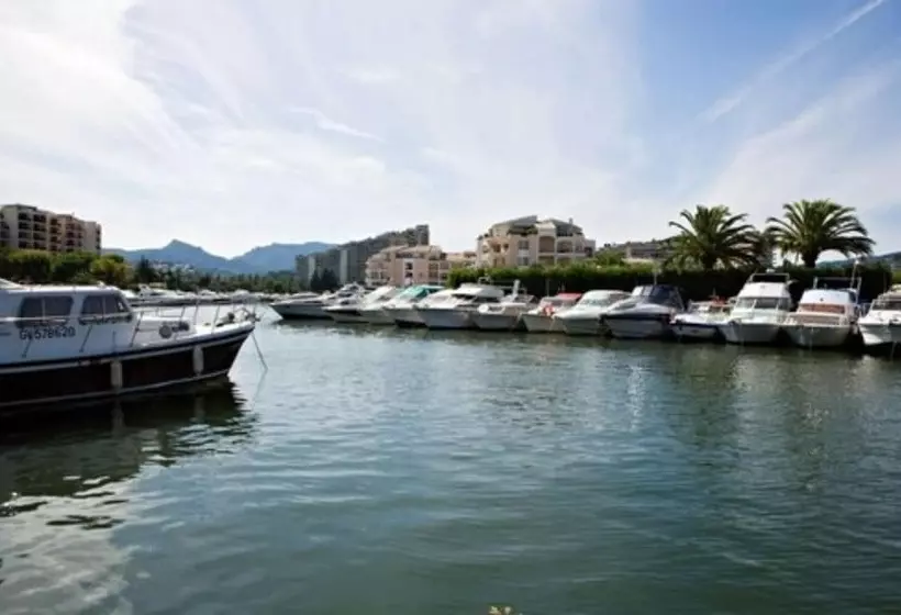 Vacanceole  Residence Carre Marine