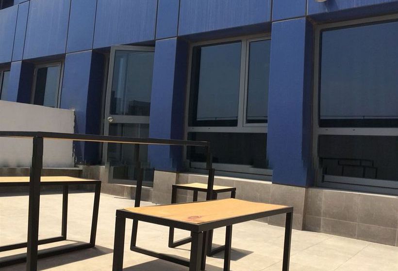 Warner Beijing Sunthirsty Apartment