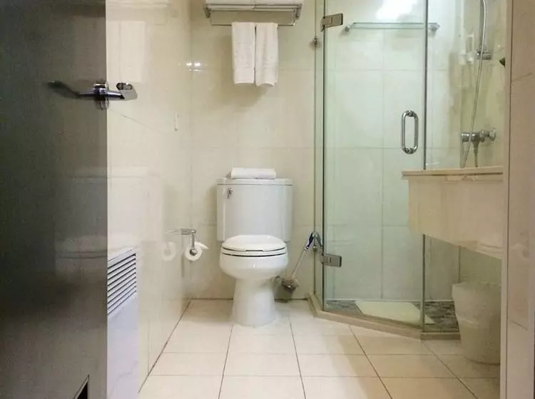 Warner Beijing Sunthirsty Apartment