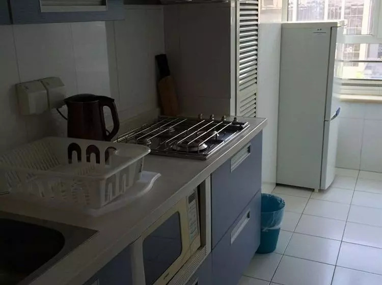 Warner Beijing Sunthirsty Apartment