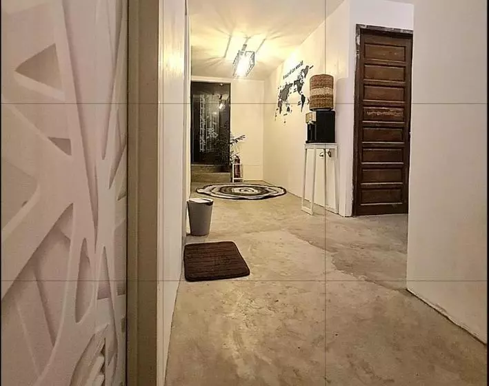 ユースホステル Dolores Residences Rm Bianca