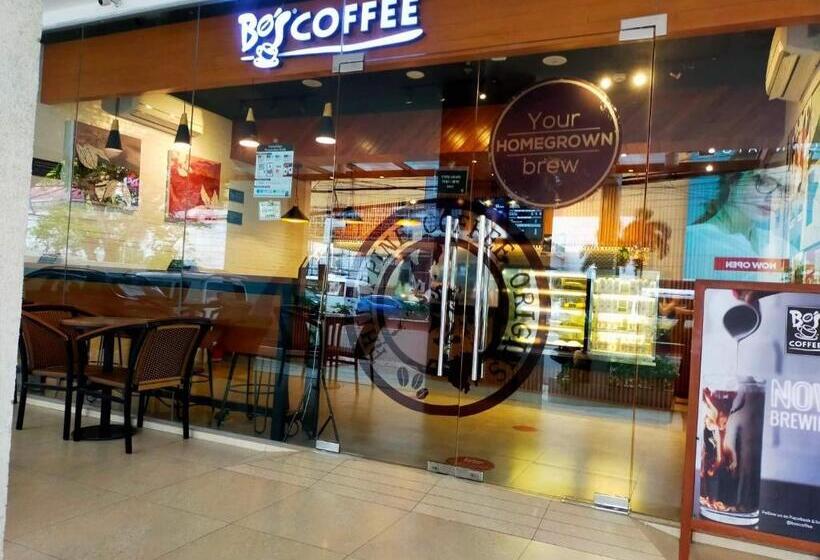 Arthomes At Sunvida Tower