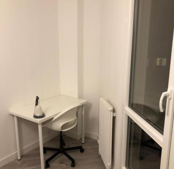 تختخواب و صبحانه Evrytime