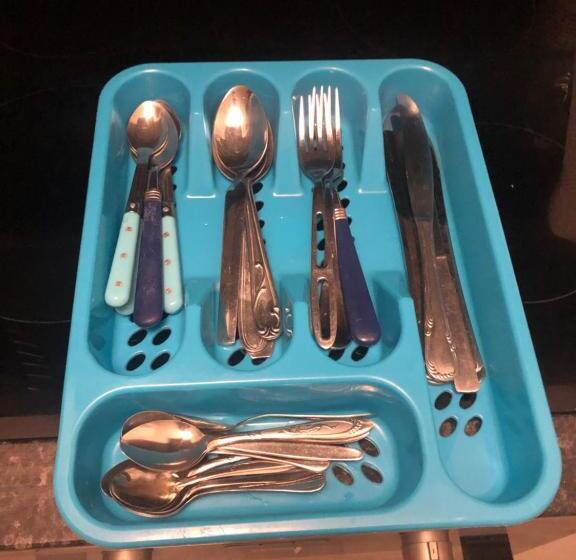 تختخواب و صبحانه Evrytime