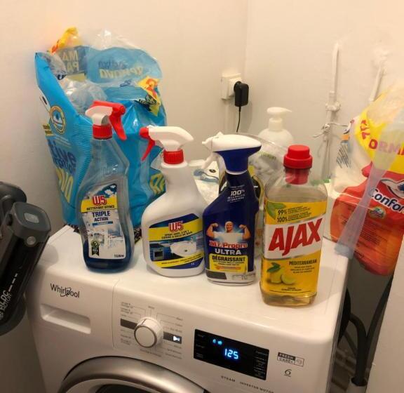 تختخواب و صبحانه Evrytime