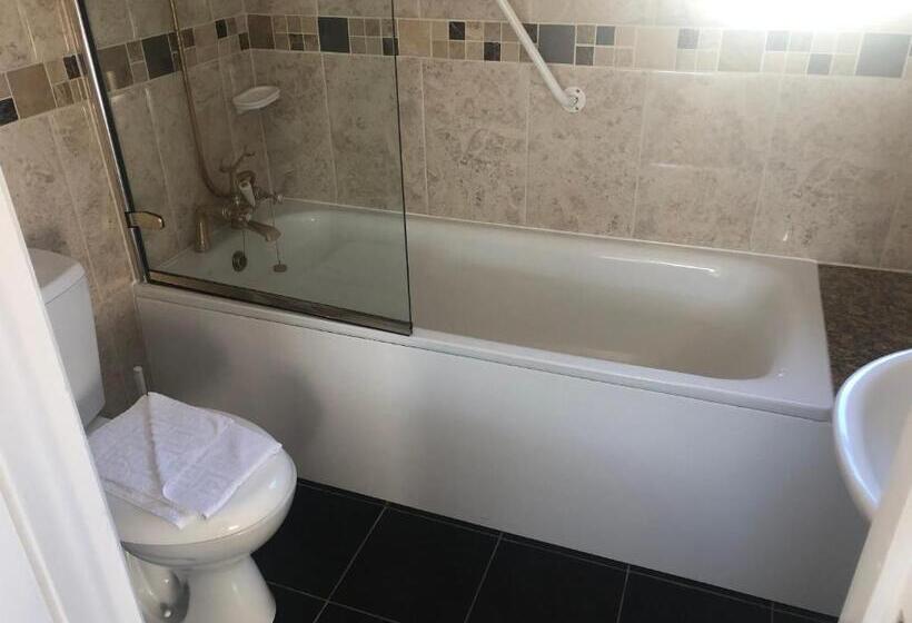 Bed and Breakfast Southcote Accommodation