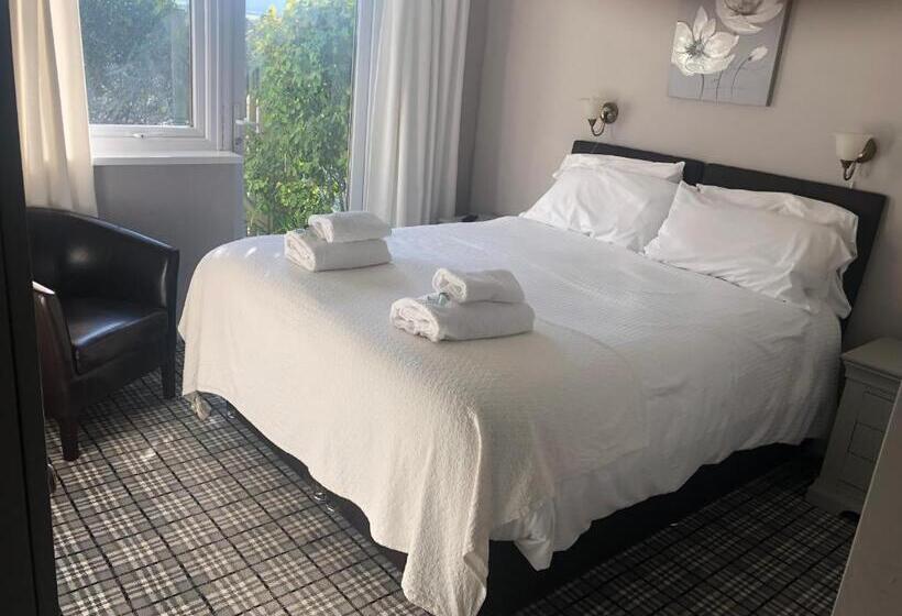 Bed and Breakfast Southcote Accommodation