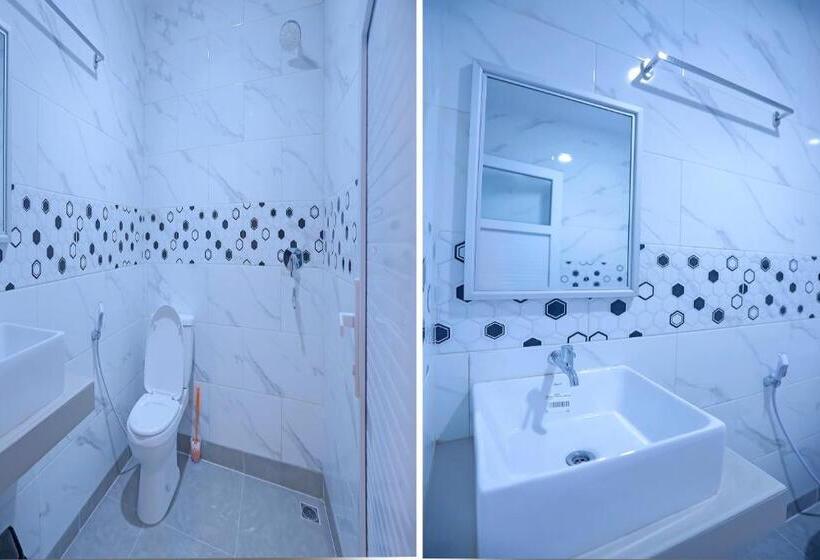 בית מלון כפרי Capital O 92096 Kuala Ulee Lheue Residence Syariah