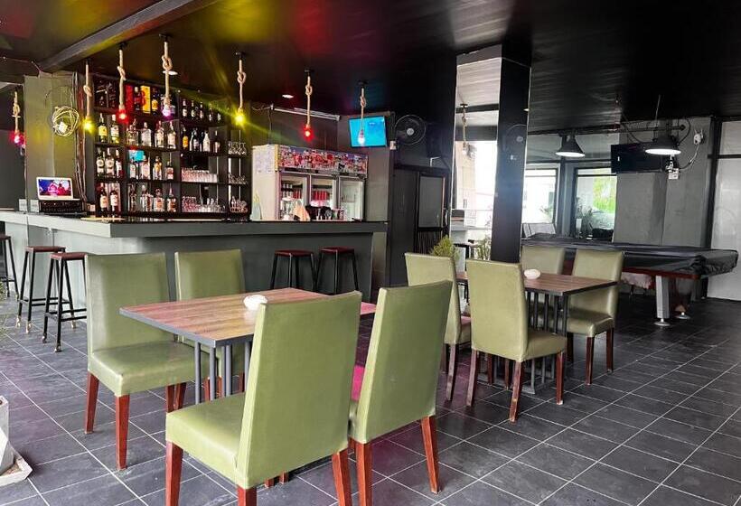 Hotel Golden Monkey Samui