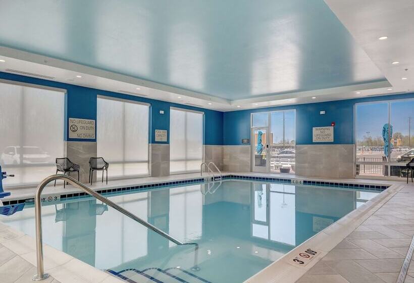 فندق Hampton Inn & Suites Williamstown Ark Encounter, Ky