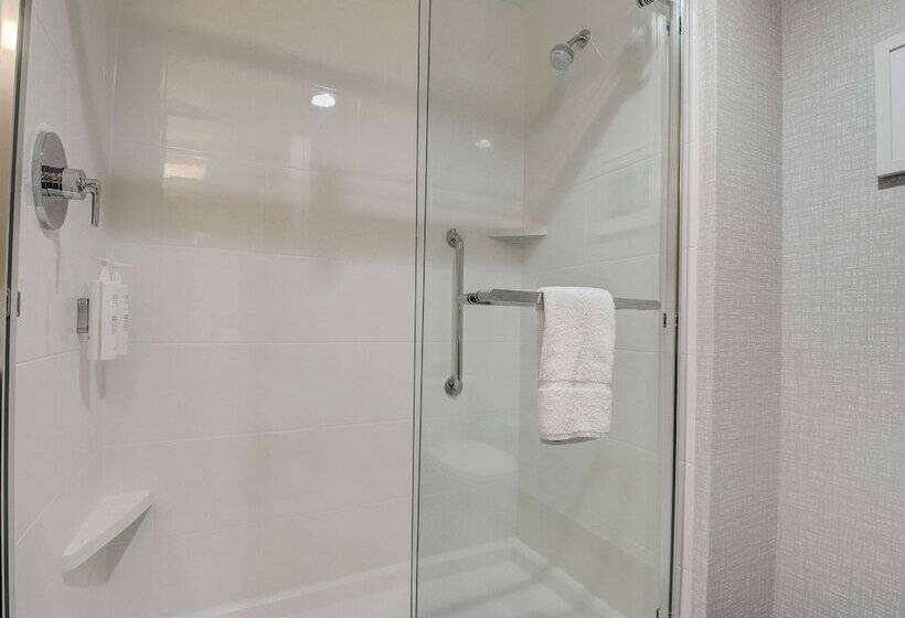 فندق Hampton Inn & Suites Williamstown Ark Encounter, Ky