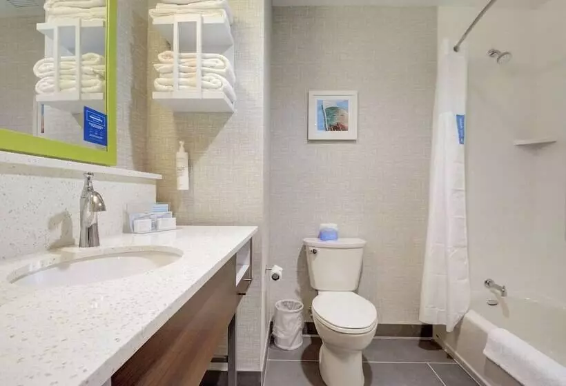 ホテル Hampton Inn & Suites Williamstown Ark Encounter, Ky