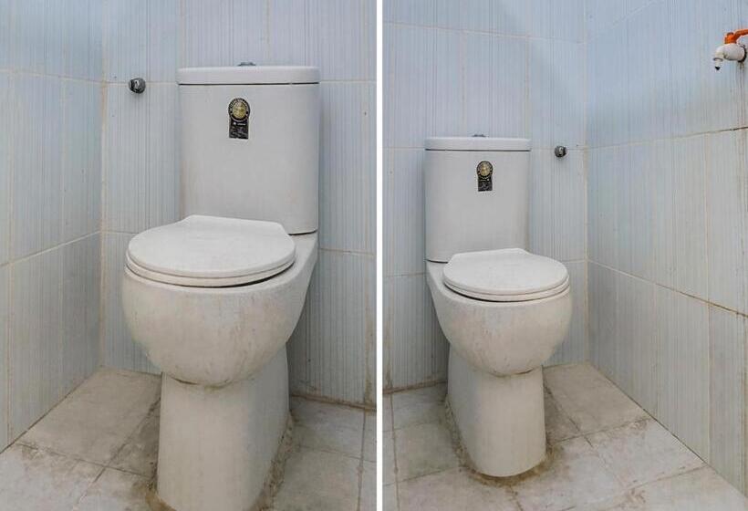 فندق Oyo 92110 Christine Home Stay Syariah