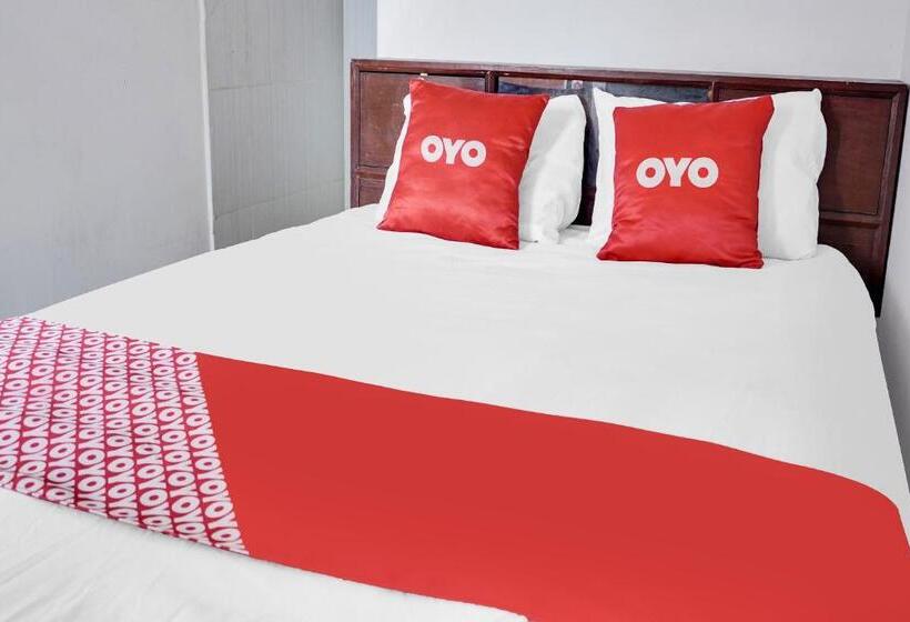 فندق Oyo 92110 Christine Home Stay Syariah