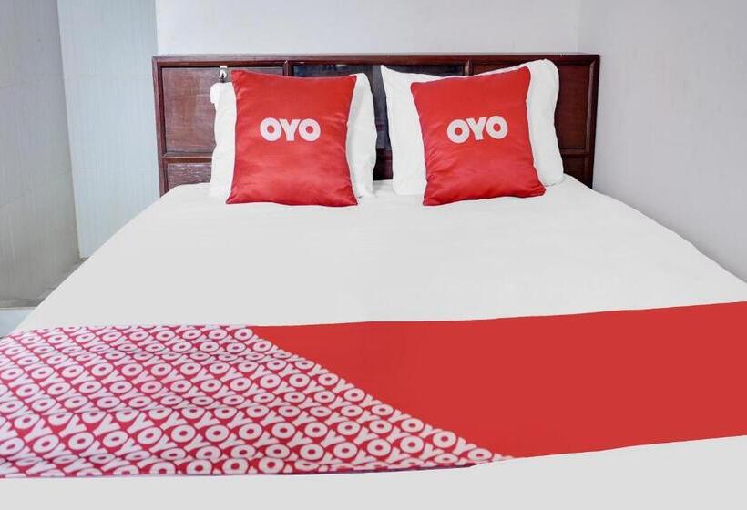 فندق Oyo 92110 Christine Home Stay Syariah