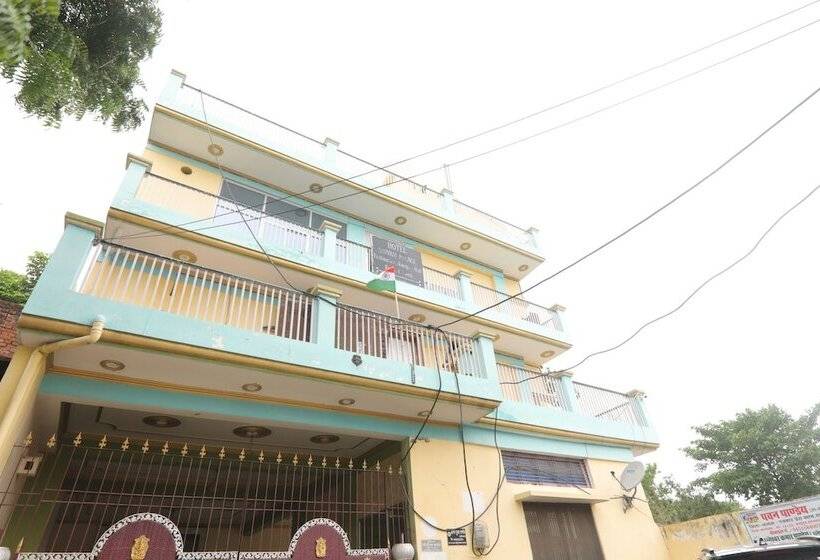 ホテル Spot On 92037 Jokotole 2 Homestay