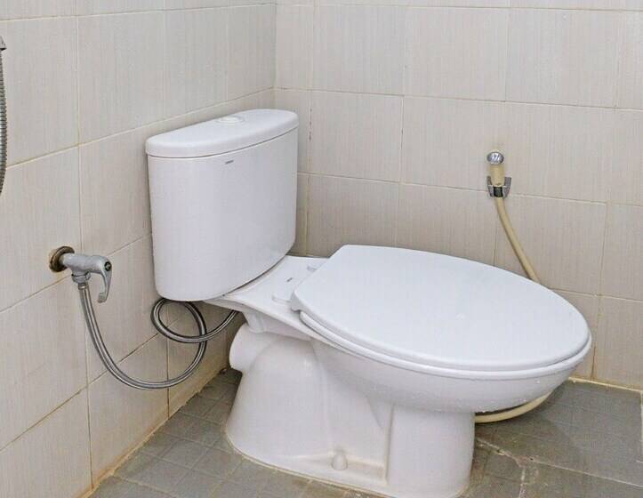 ホテル Spot On 92037 Jokotole 2 Homestay