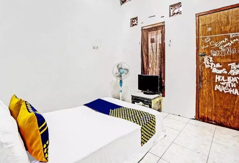 ホテル Spot On 92078 Tarlo Guest House 4